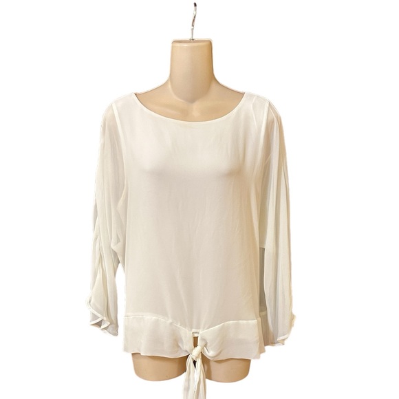 Vince Camuto Tops - Vince Camuto Off White Tie Waist Blouse Women's size‎ M